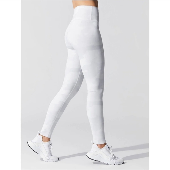 White Camo Alo Yoga Leggings - Picture 2 of 6